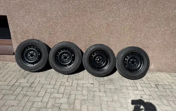Mercedes-Benz Vito Viano W639 R16 steel rim 6394011302