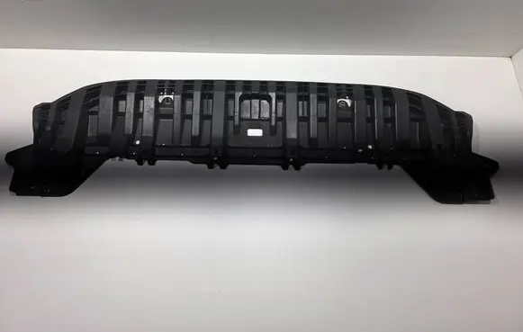 Front bumper skid plate/under tray
