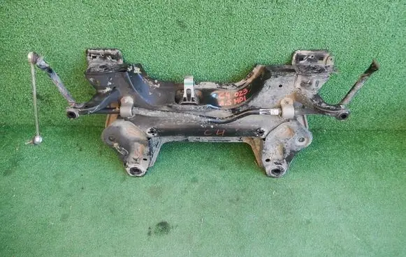 Citroen C4 III e-C4 Front subframe