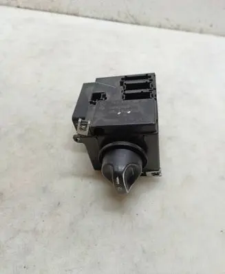 Mercedes-Benz A W168 Light switch 1685450104 501733 051101C03Q12