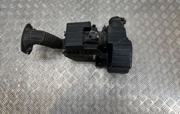 Honda Insight Air filter box ACC56