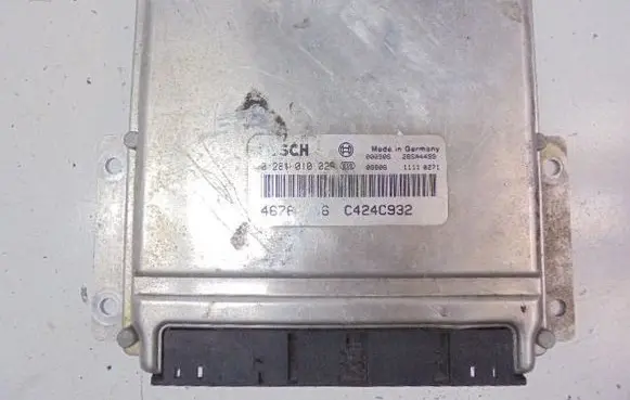 Alfa Romeo 156 Engine control unit/module ECU 46785246