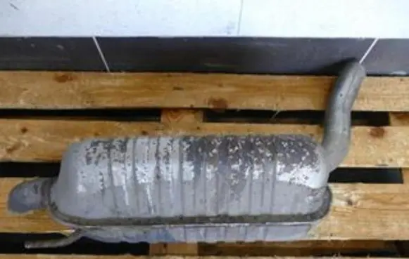 Mercedes-Benz S W220 Rear muffler/silencer tail pipe 2204910100