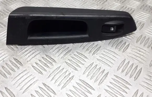 Hyundai Getz Electric window control switch 935801C020
