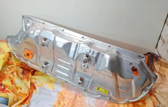 Tesla Model 3 Battery box tray cover/lid 149417100A NGR21315 149293900A