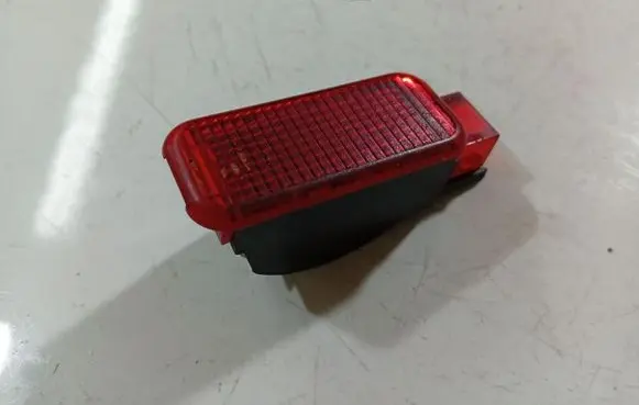 Audi A8 S8 D3 4E Rear door interior light 