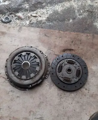 Volkswagen Golf III Clutch set kit 052141025 030141032F