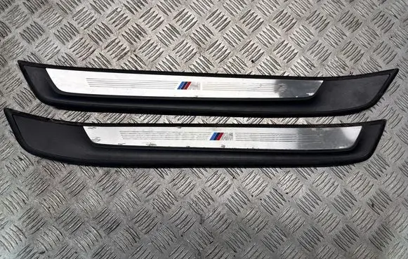 Front sill trim cover