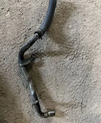 Mitsubishi Pajero Engine coolant pipe/hose