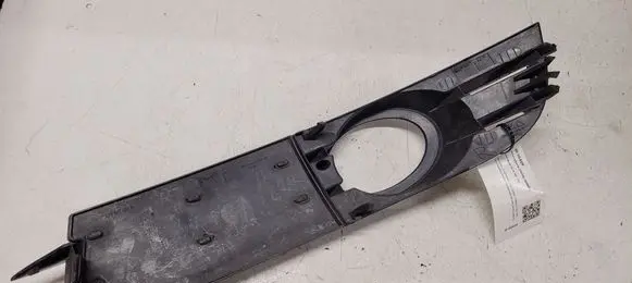 Audi A6 S6 C6 4F Front fog light trim/grill 4F0807682A