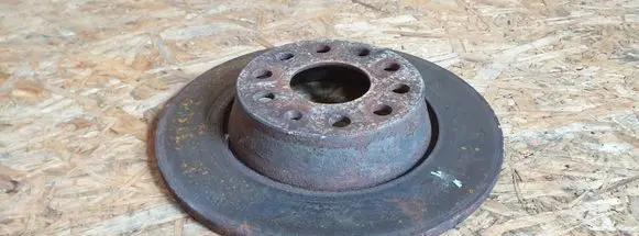 Volkswagen PASSAT B6 Rear brake disc