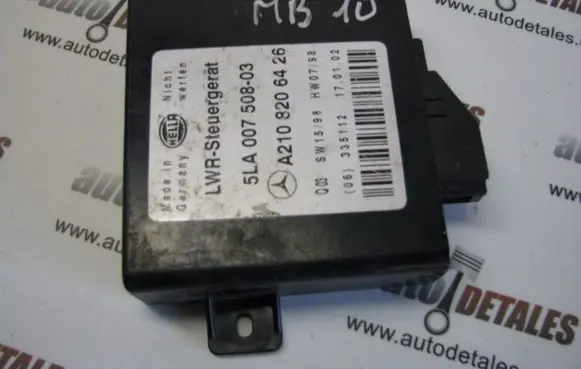 Mercedes-Benz E W210 Light module LCM A2108206426