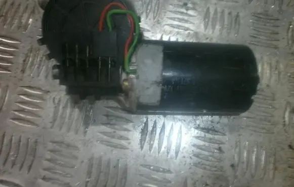 Ford Escort Wiper motor