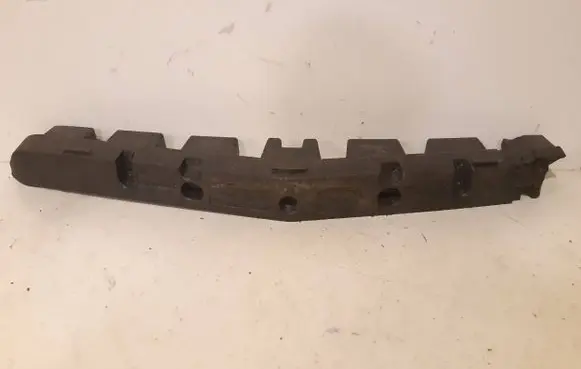 Front bumper foam support bar