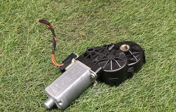 Seat adjustment motor
