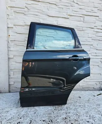 Ford Kuga II Rear door