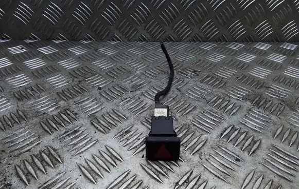 Audi A4 S4 B7 8E 8H Hazard light switch 8E0941509