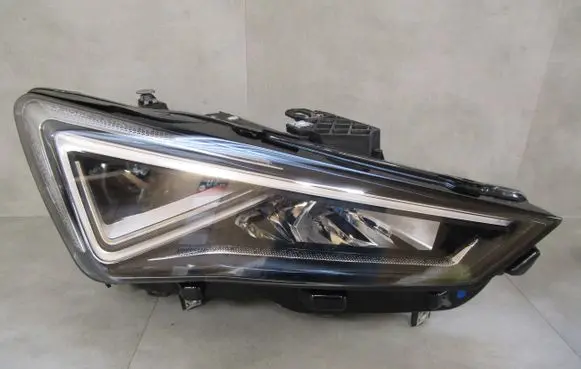 Seat Leon IV Headlight/headlamp 5FB941008G 011D02A00R 90188326