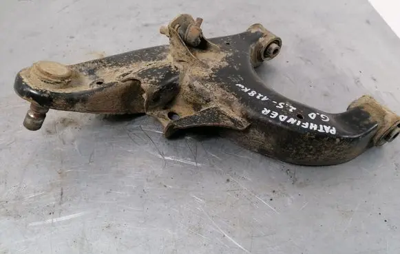 Nissan Pathfinder R51 Rear upper control arm/wishbone