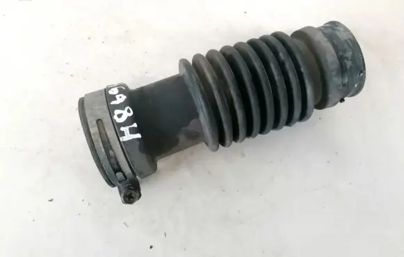 Mazda 626 Air intake hose/pipe rf2a15223