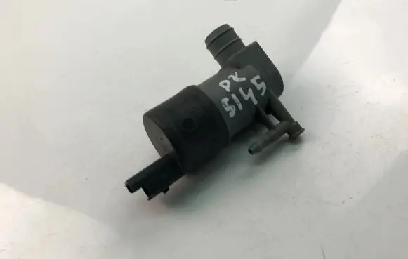 Nissan Qashqai Windscreen/windshield washer pump 28920BU010