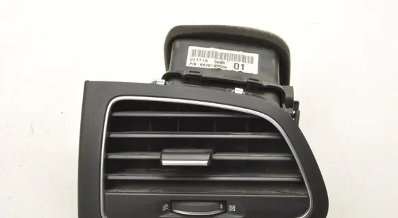 Renault Talisman Dash center air vent grill 687619360R