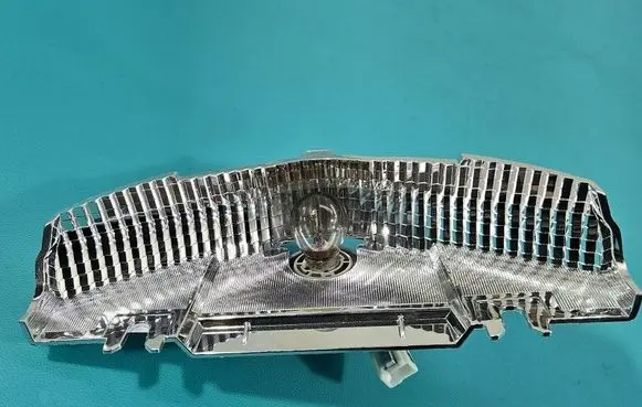 Hyundai Elantra VII Third/center stoplight 92405AA0 IMPRK1566854