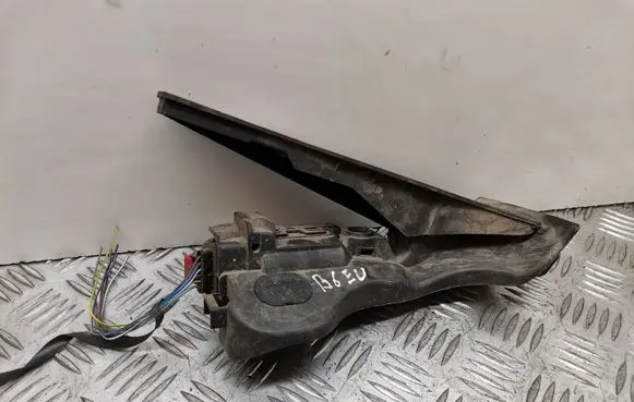 Volkswagen PASSAT B6 Accelerator throttle pedal 1K1721503L