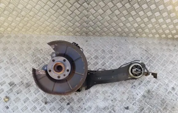 Volvo XC70 Rear wheel hub 7G915A968VAE