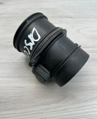 Land Rover Discovery 3 - LR3 Mass air flow meter 5WK97010 005063181 0009591