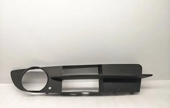 BMW 5 E60 E61 Front bumper lower grill 7049243 11460915
