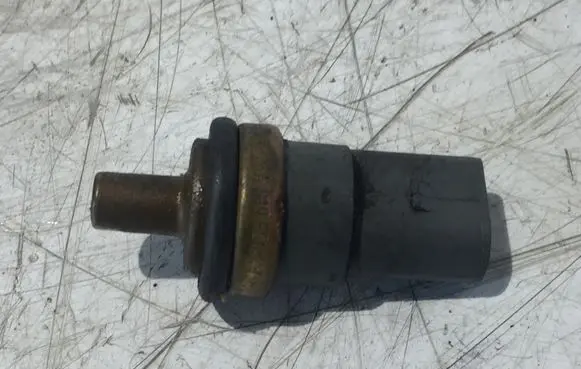 Coolant temperature sensor