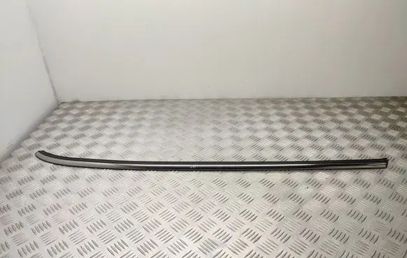 Mini One - Cooper F56 F55 Rear side glass trim 7300019