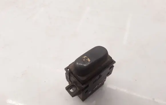 Renault Espace III Electric window control switch 7700875678