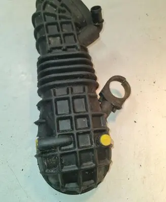 Audi 100 200 5000 C3 Air intake hose/pipe 034133357H