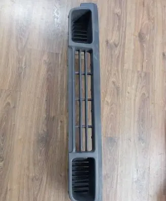 Volkswagen Transporter - Caravelle T5 Front bumper lower grill 7H0807719