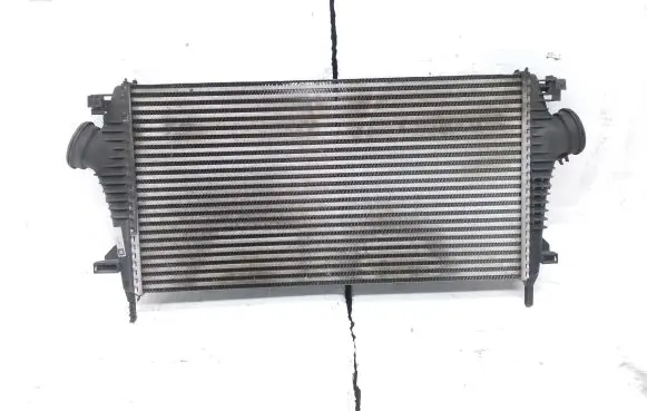 Opel Insignia A Intercooler radiator 13241751 P1831002