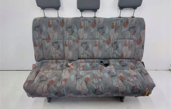 Ford Transit Courier Third row seats 