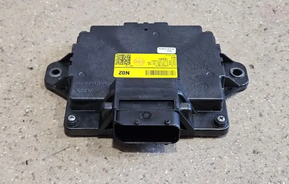 Hyundai Ioniq 5 Hand brake control module 350011XAB0