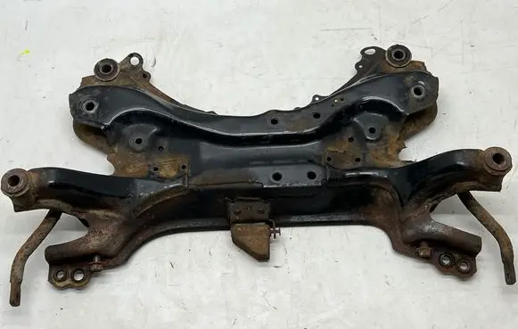 Toyota Yaris Front subframe