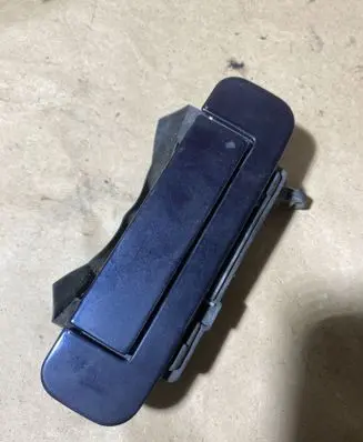 Audi A8 S8 D2 4D Rear door exterior handle 4A0839206