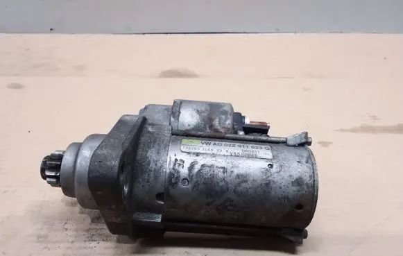 Volkswagen PASSAT B6 Starter motor 02Z911023G