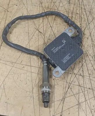 Mercedes-Benz E W213 Lambda probe sensor A0009053009