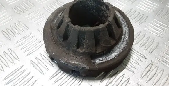 Renault Latitude (L70) Rear coil spring rubber mount 