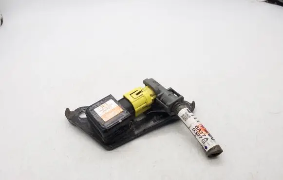 Toyota Prius (XW20) Airbag deployment crash/impact sensor 8917447040 2521000160