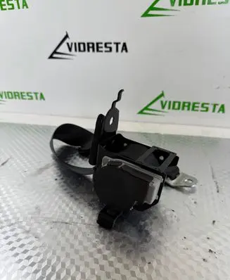 Mazda 6 Rear seatbelt