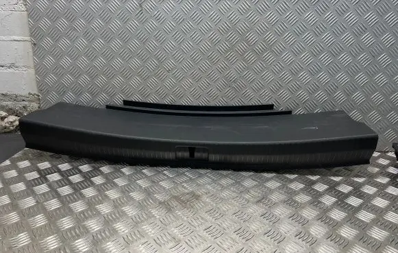 Volkswagen Tiguan Trunk/boot sill cover protection 5NA863459