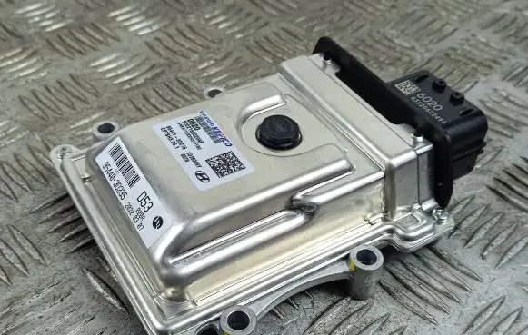 Hyundai Tucson IV NX4 Engine control unit/module 954403D215