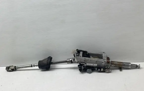 Steering wheel axle set