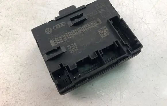 Audi A1 Door control unit/module 8X0959792K